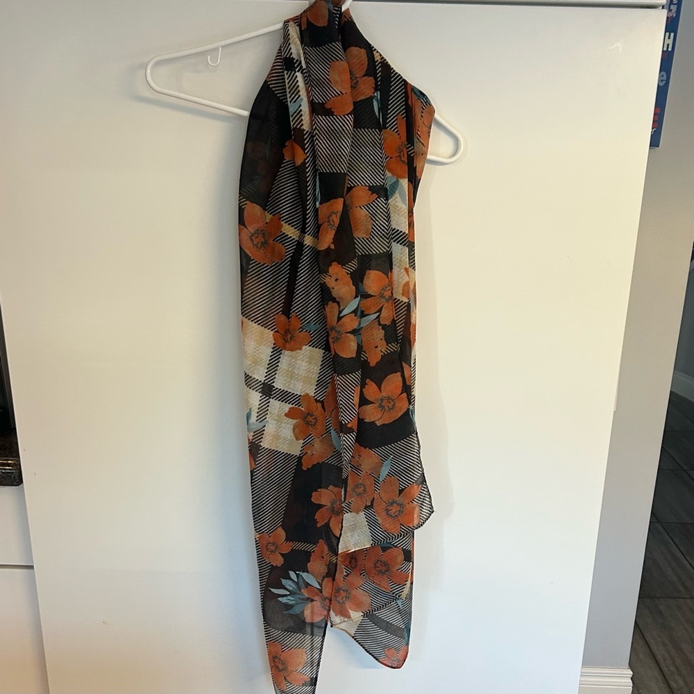 Floral Black and Orange Silk Blend Scarf on geometric Black and White pattern - Picture 6 of 7